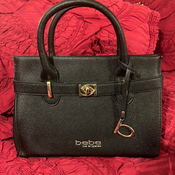 Bebe small handbag…never worn - Picture 1 of 3